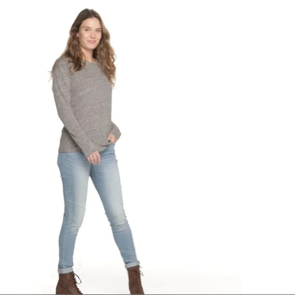 Long Sleeve Crewneck Tee Mint Blue Large - Picture 7 of 10